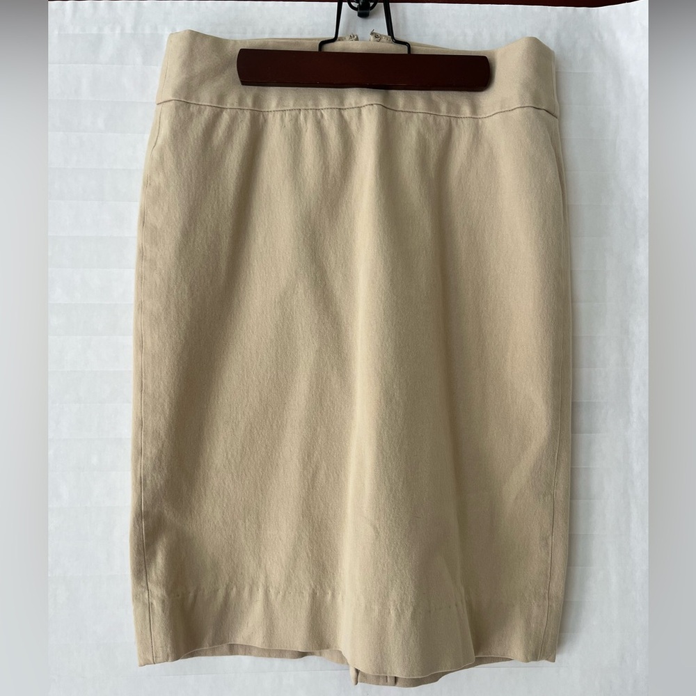 Banana Republic Elegant Cream Women's Skirt stretch size 6